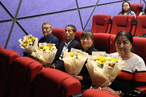 1698110975474993.jpg LE2A0931_副本.jpg